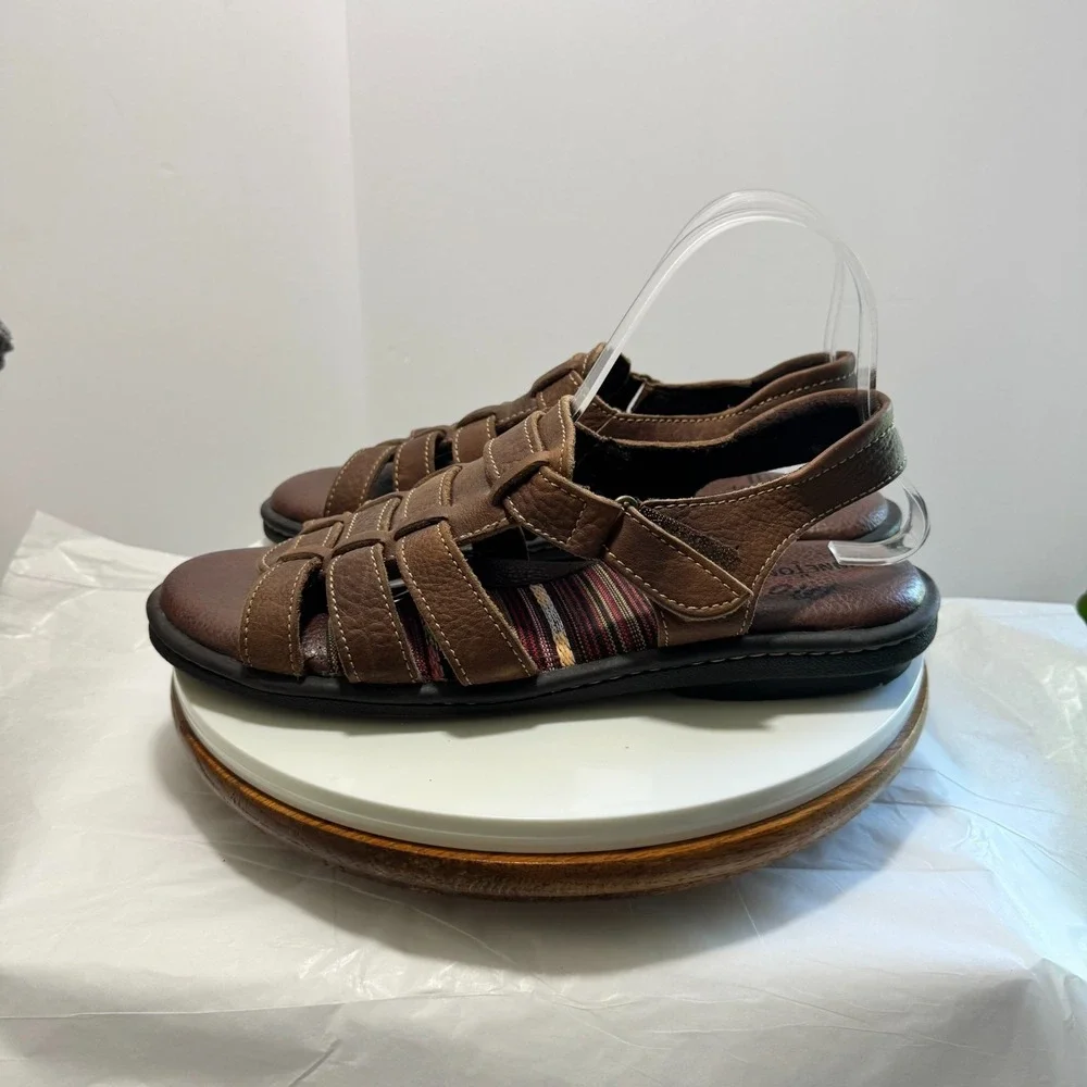 Minnetonka Sandals Shoes Mens Size 11WW Brown Leather Fisherman Hook Loop Casual